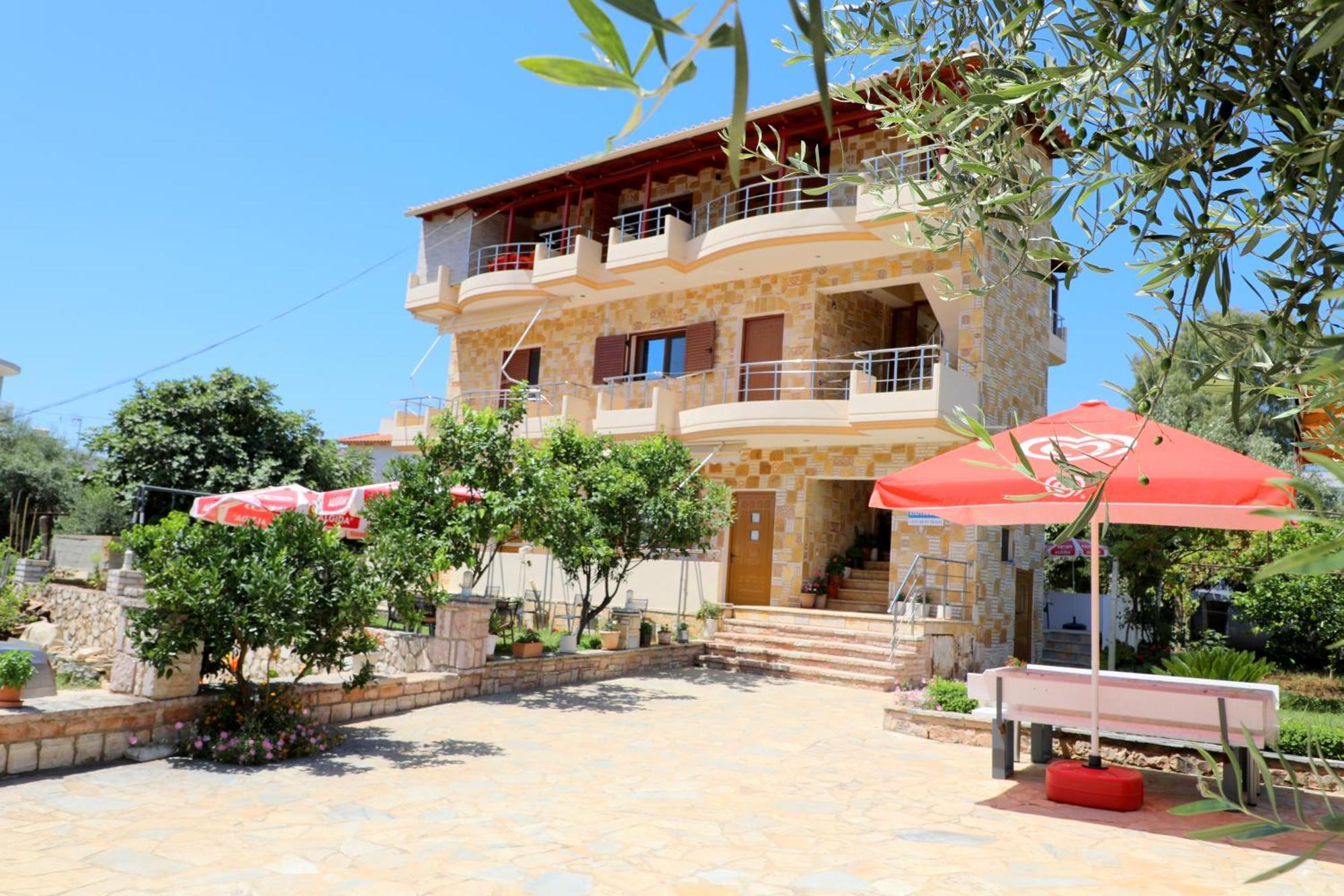 Center Ksamil